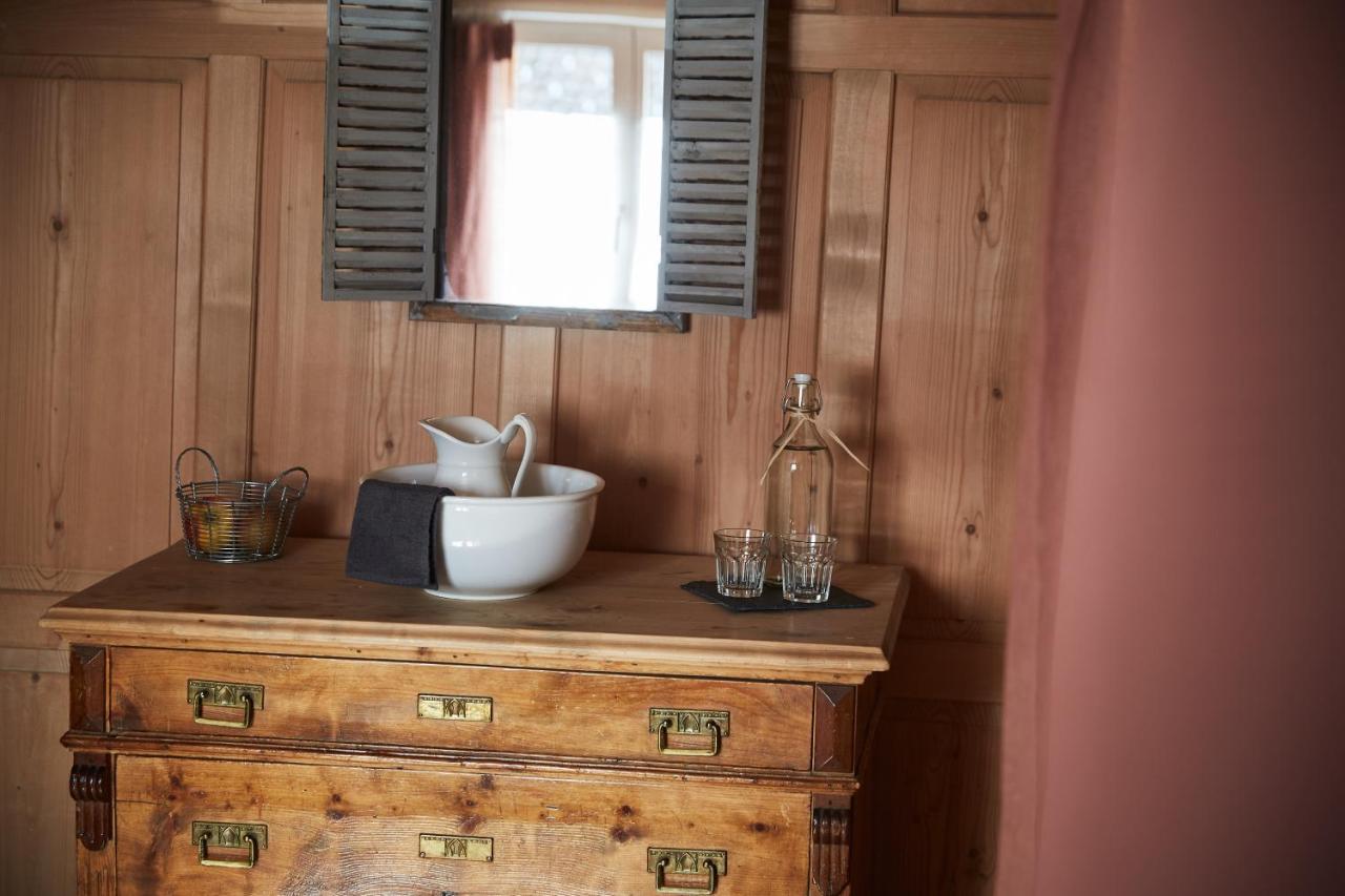 Nostalgie Bed & Breakfast Chraemerhus Curaglia Luaran gambar